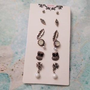 Cute Earring Set
